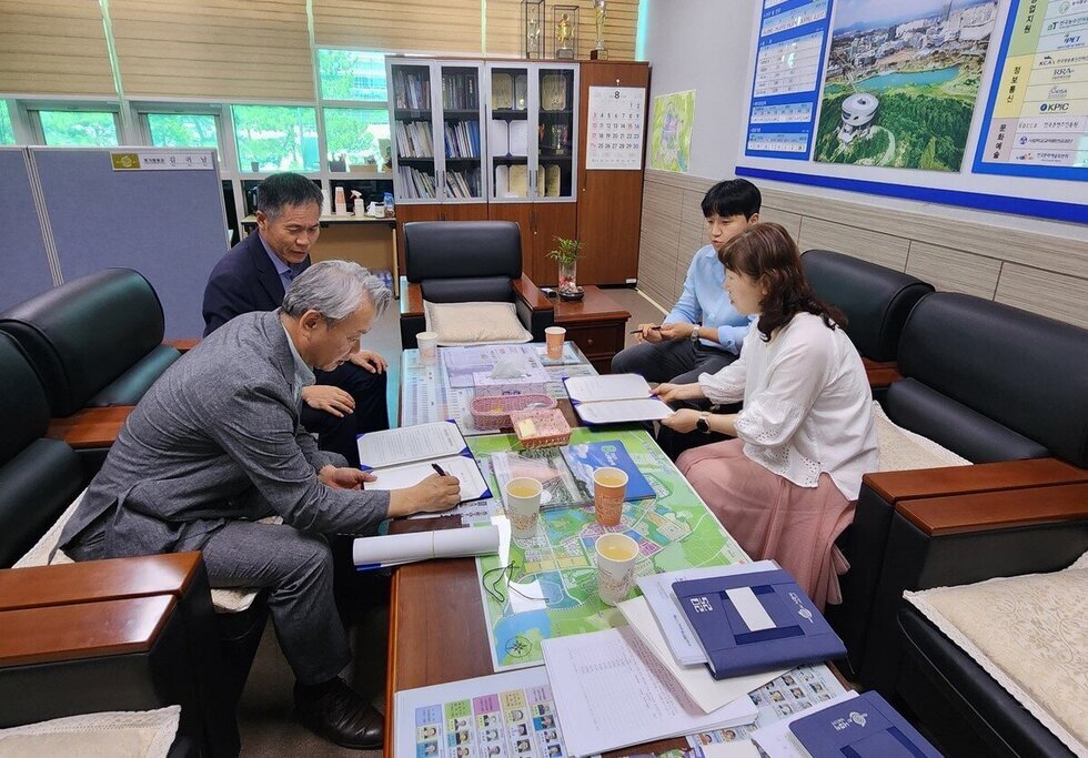 나주 빛가람동지사협, 보리담은과 찰보리빵 후원 협약