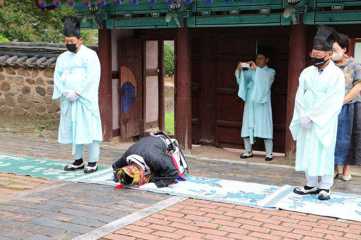 남평향교 고유례