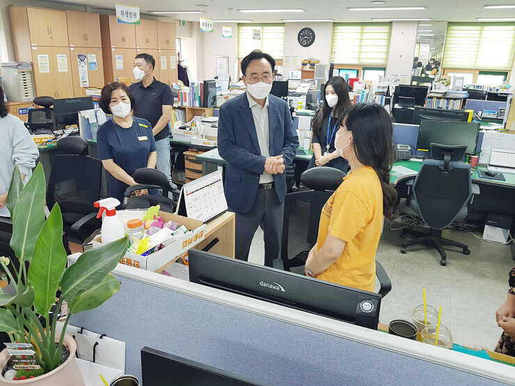 명절 연휴 보건소 근무자 격려 방문