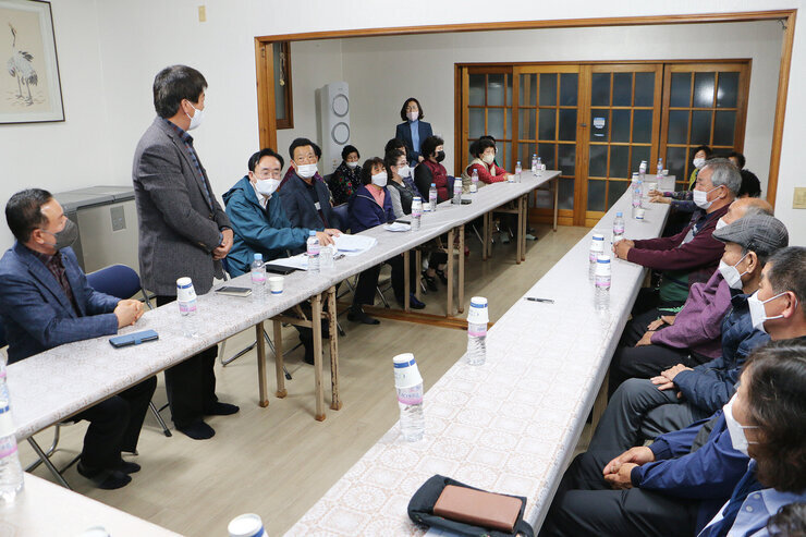 시장과 함께하는 야죽마을 좌담회