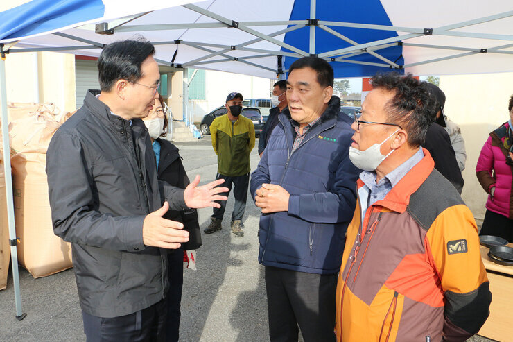공공비축미 수매현장 (금천면)