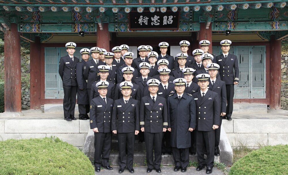 나대용함 승조원 방문 2.JPG