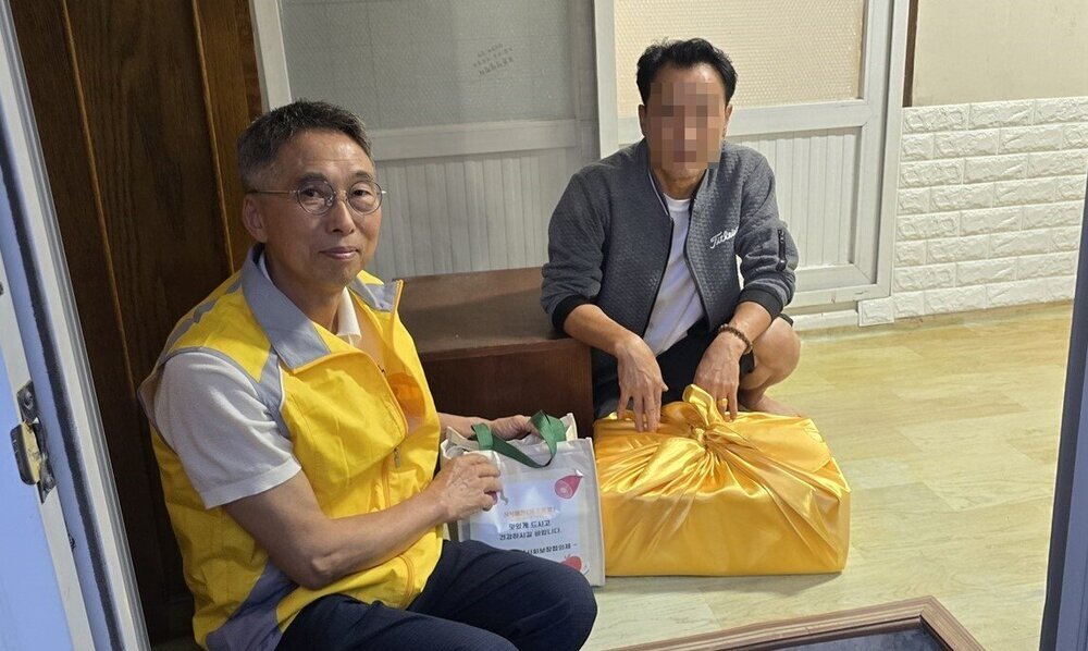 나주시 성북동지사협, ‘추석 명절맞이 후원품’ 전달
