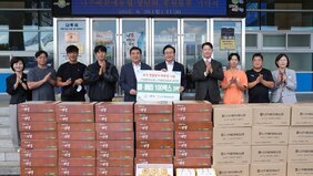 나주배원예농협·청년회, 나주시에 배즙·배 100박스 기탁