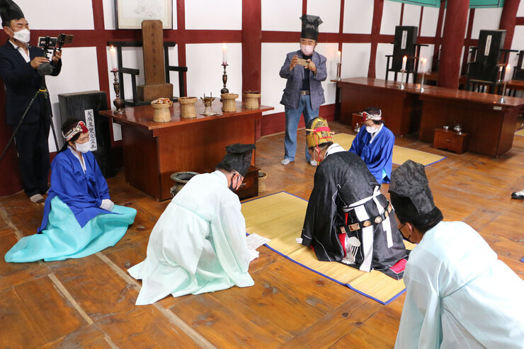 남평향교 고유례