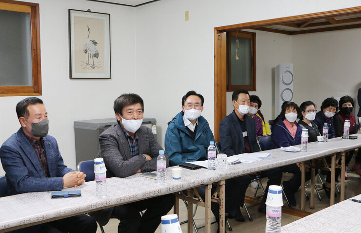 시장과 함께하는 야죽마을 좌담회