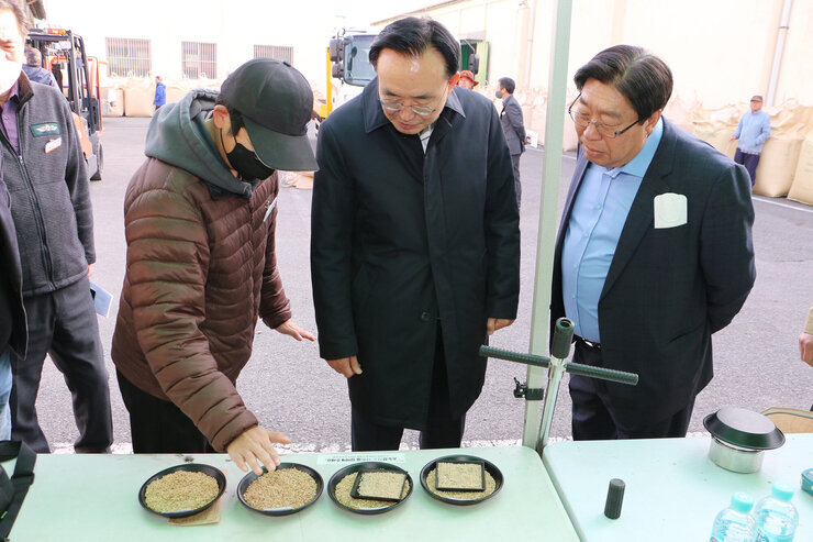 공공비축미 수매현장 방문(산포면)