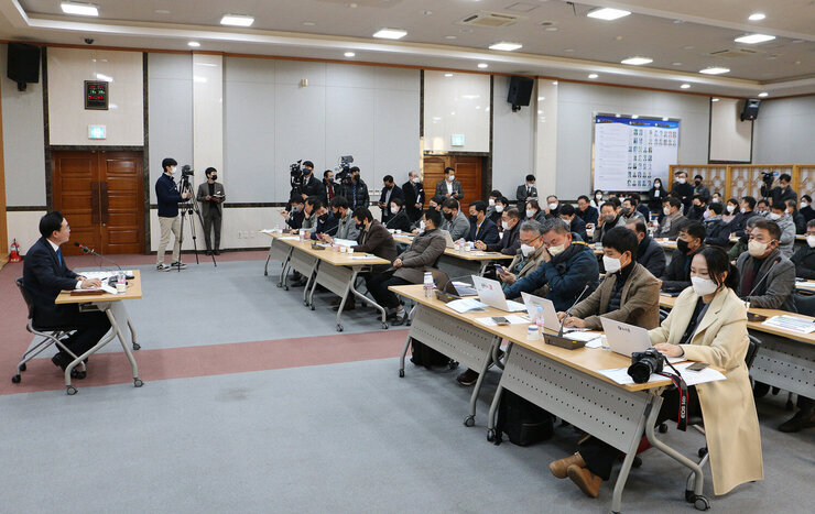 20230117_신년 기자회견15a(편집).jpg