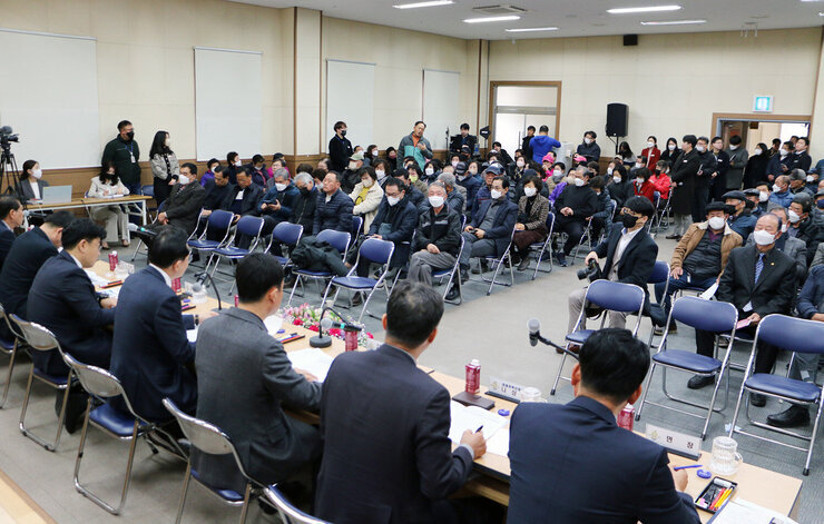 금천면 주민과의 대화 참석자 외 전체 회의장 모습