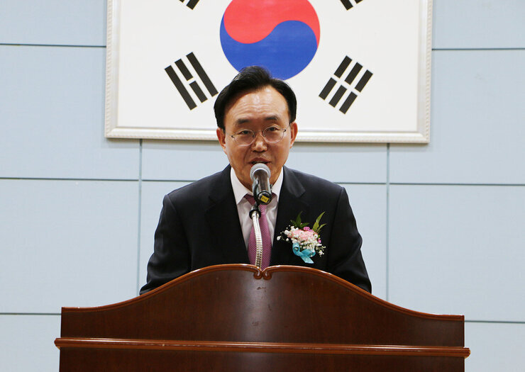 대한노인회 나주시지회 회장 이취임식 나주시장의 축사모습 근접촬영