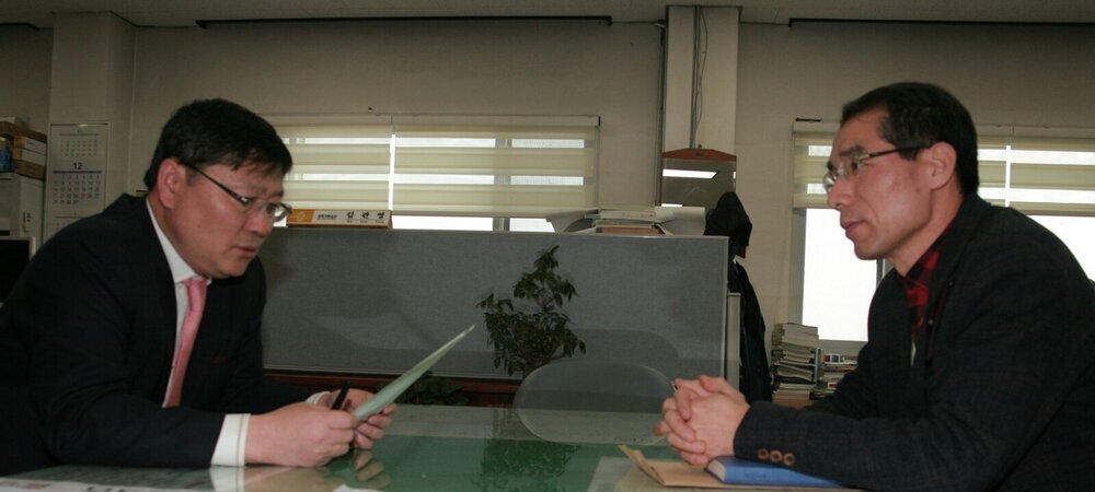 부서 포상금 교육진흥재단 전달 1.JPG