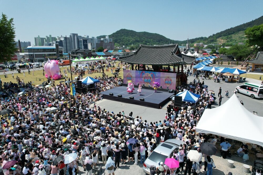 ‘티니핑’·‘핑크퐁’, 영산강에서 아이들과 만난다