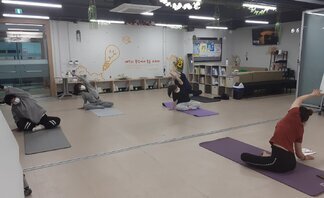 <2022 나주시청년희망학교 힐링 편안한 요가- 1번째 수업 >