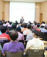 노인약물오남용방지 교육 및 전문상담 실시