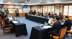 나주시장 남구청장 및 관계자 나주시와 광주 남구 자매결연 협약체결 참석 모습