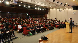 전체 참석자 모습 나주시장 축사 모습 수도권 공공기관 전남 이전 국회토론회