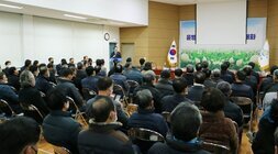 세지면 주민과의 대화 참석자 모습 나주시장 인사말 모습