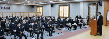 나주시장 표창장 수여하는 모습 