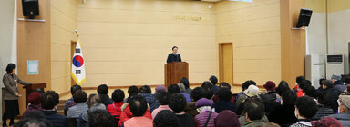 나주시장 축사 좌측면 모습 참여자들 모습