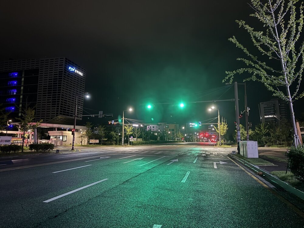 나주시, 빛가람동 주요 교차로 LED 투광등 전면 교체
새로운글